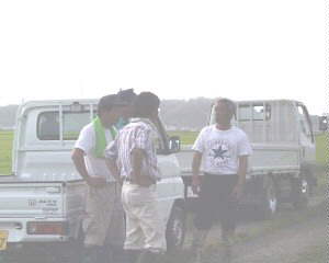 �������������Ȃ����I�Ί��̃��j�^�[����