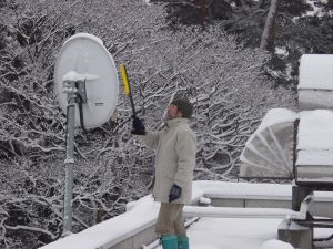 �A���e�i�̏���ɒǂ���