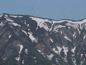 ��܂��V��i��ʉE���A��N�B�e�F�R�`���ŏ㒬���j�^�[�j