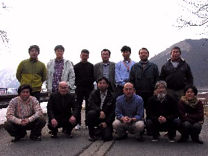 ���N������΂邼