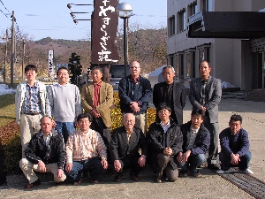 ���N������΂邼